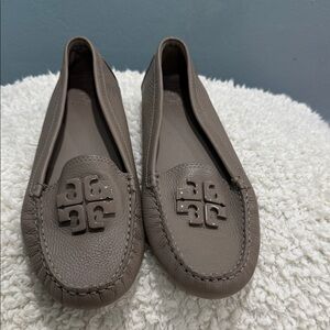 Tory Burch Taupe Pebbled Leather Logo Loafers